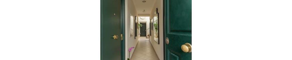 Lodi Apart-hotel Roma